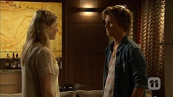 Amber Turner, Daniel Robinson in Neighbours Episode 