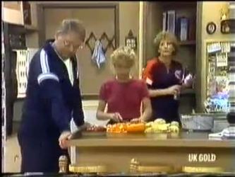 Harold Bishop, Charlene Mitchell, Madge Mitchell in Neighbours Episode 0450