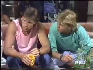 Mike Young, Scott Robinson in Neighbours Episode 0452