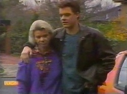 Helen Daniels, Paul Robinson in Neighbours Episode 