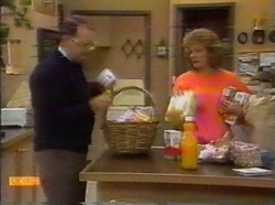 Harold Bishop, Madge Bishop in Neighbours Episode 0776