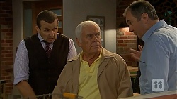 Toadie Rebecchi, Lou Carpenter, Karl Kennedy in Neighbours Episode 6948