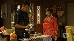 Nate Kinski, Susan Kennedy in Neighbours Episode 6953