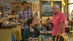 Matt Turner, Bailey Turner, Lou Carpenter in Neighbours Episode 6954