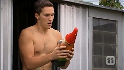 Josh Willis in Neighbours Episode 