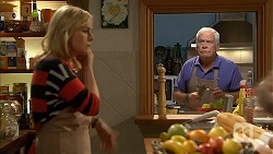 Lauren Turner, Lou Carpenter in Neighbours Episode 