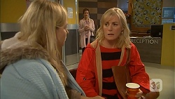 Amber Turner, Lauren Turner in Neighbours Episode 