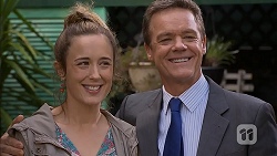 Sonya Rebecchi, Paul Robinson in Neighbours Episode 