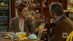 Susan Kennedy, Karl Kennedy in Neighbours Episode 6972