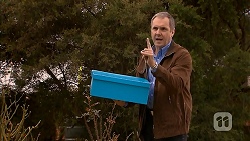 Karl Kennedy in Neighbours Episode 