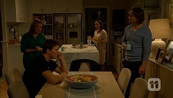 Terese Willis, Josh Willis, Imogen Willis, Brad Willis in Neighbours Episode 