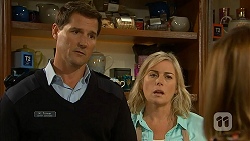 Matt Turner, Lauren Turner in Neighbours Episode 