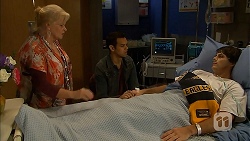 Sheila Canning, Nate Kinski, Chris Pappas in Neighbours Episode 6979