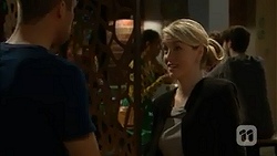 Mark Brennan, Federal Agent Greta Jackson in Neighbours Episode 