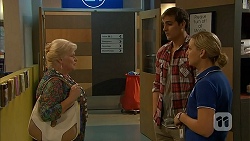 Sheila Canning, Kyle Canning, Georgia Brooks in Neighbours Episode 