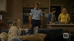 Amber Turner, Matt Turner, Bailey Turner, Lauren Turner in Neighbours Episode 6984