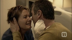 Susan Kennedy, Karl Kennedy in Neighbours Episode 