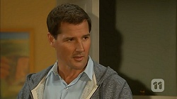 Matt Turner in Neighbours Episode 