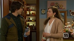 Chris Pappas, Patricia Pappas in Neighbours Episode 
