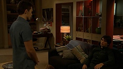 Josh Willis, Chris Pappas in Neighbours Episode 6993