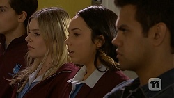 Amber Turner, Imogen Willis, Nate Kinski in Neighbours Episode 