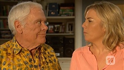 Lou Carpenter, Lauren Turner in Neighbours Episode 