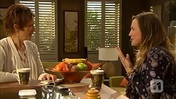 Susan Kennedy, Sonya Rebecchi in Neighbours Episode 