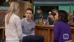 Amber Turner, Josh Willis, Imogen Willis in Neighbours Episode 