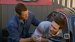 Mark Brennan, Josh Willis in Neighbours Episode 7002