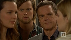 Rain Taylor, Daniel Robinson, Paul Robinson, Amber Turner in Neighbours Episode 7003