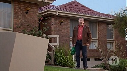 Karl Kennedy in Neighbours Episode 