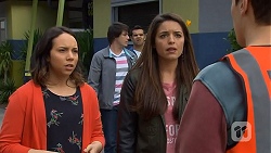 Imogen Willis, Chris Pappas, Nate Kinski, Paige Novak, Josh Willis in Neighbours Episode 