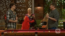 Kyle Canning, Sheila Canning, Gary Canning in Neighbours Episode 