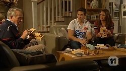 Doug Willis, Josh Willis, Paige Novak in Neighbours Episode 