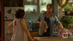 Naomi Canning, Gary Canning in Neighbours Episode 