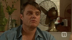 Gary Canning in Neighbours Episode 7023