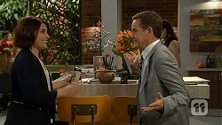 Naomi Canning, Paul Robinson in Neighbours Episode 