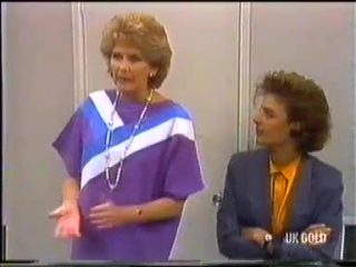 Madge Mitchell, Gail Lewis in Neighbours Episode 0455