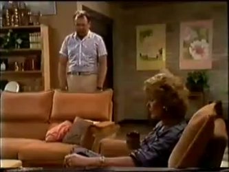 Harold Bishop, Madge Mitchell in Neighbours Episode 0459