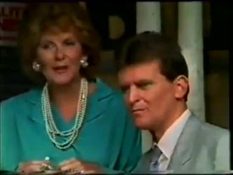 Madge Mitchell, Des Clarke in Neighbours Episode 