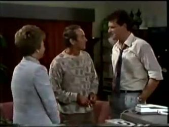 Eileen Clarke, Allen Lawrence, Des Clarke in Neighbours Episode 0463