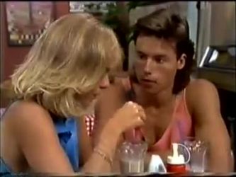 Jane Harris, Mike Young in Neighbours Episode 0464