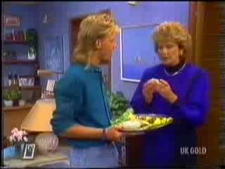 Scott Robinson, Madge Mitchell in Neighbours Episode 0468