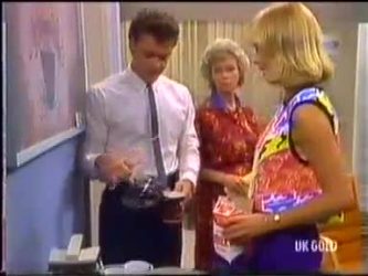 Paul Robinson, Helen Daniels, Jane Harris in Neighbours Episode 