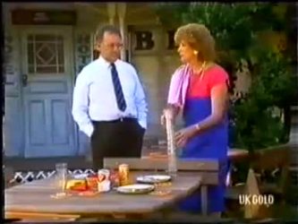 Harold Bishop, Madge Mitchell in Neighbours Episode 