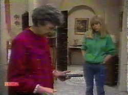 Nell Mangel, Jane Harris in Neighbours Episode 0777
