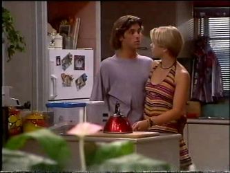 Malcolm Kennedy, Danni Stark in Neighbours Episode 