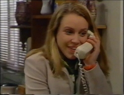 Claire Girard in Neighbours Episode 