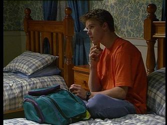 Billy Kennedy in Neighbours Episode 2995