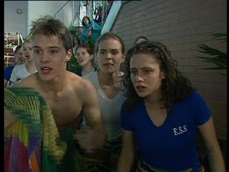 Billy Kennedy, Mandi Rodgers, Caitlin Atkins in Neighbours Episode 